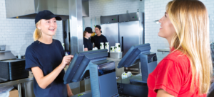 Employé polyvalent en restauration